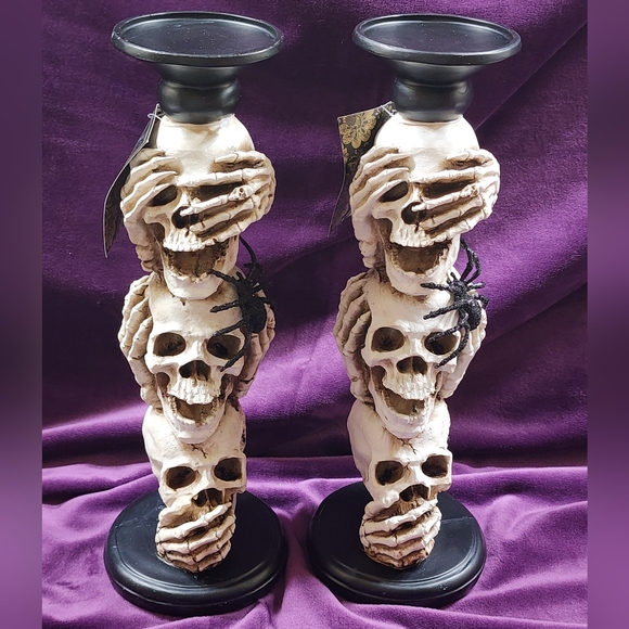 Christian Siriano Skull Candle Holders Set of 2 Halloween Candle Holders - Picture 1 of 8